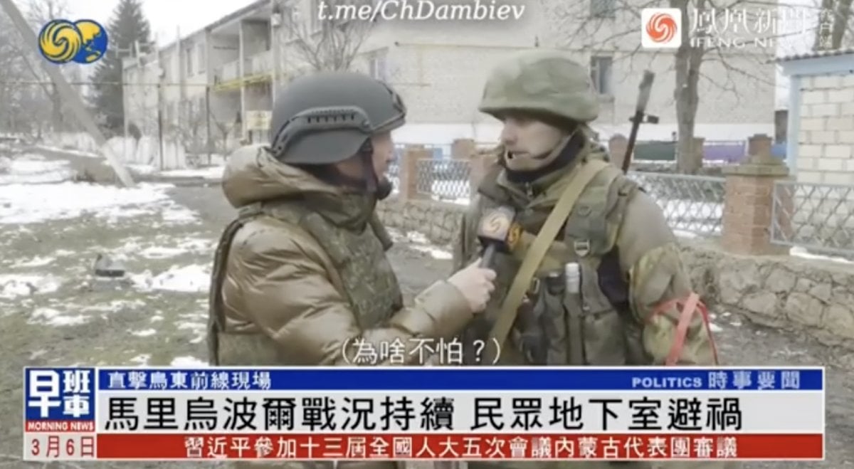 Chinese reporter broadcast from among Russian troops #2