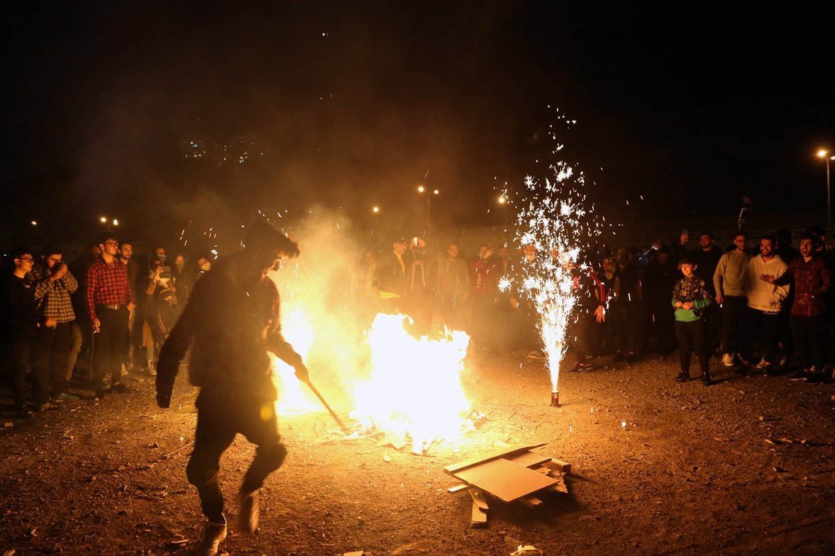 İran daki ‘Çarşamba Suri’ kutlamalarında ölü sayısı artıyor #2