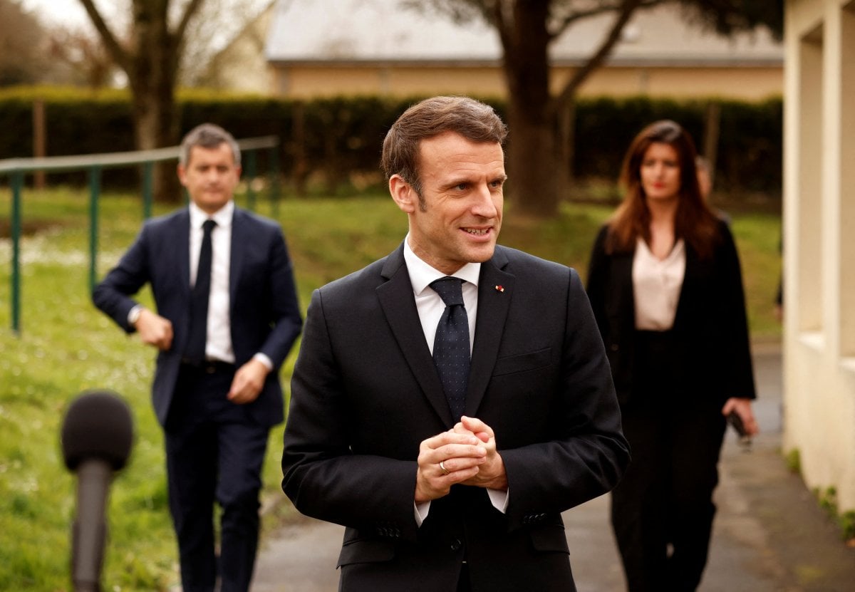 Macron: arms sales to Russia complied with international law #3