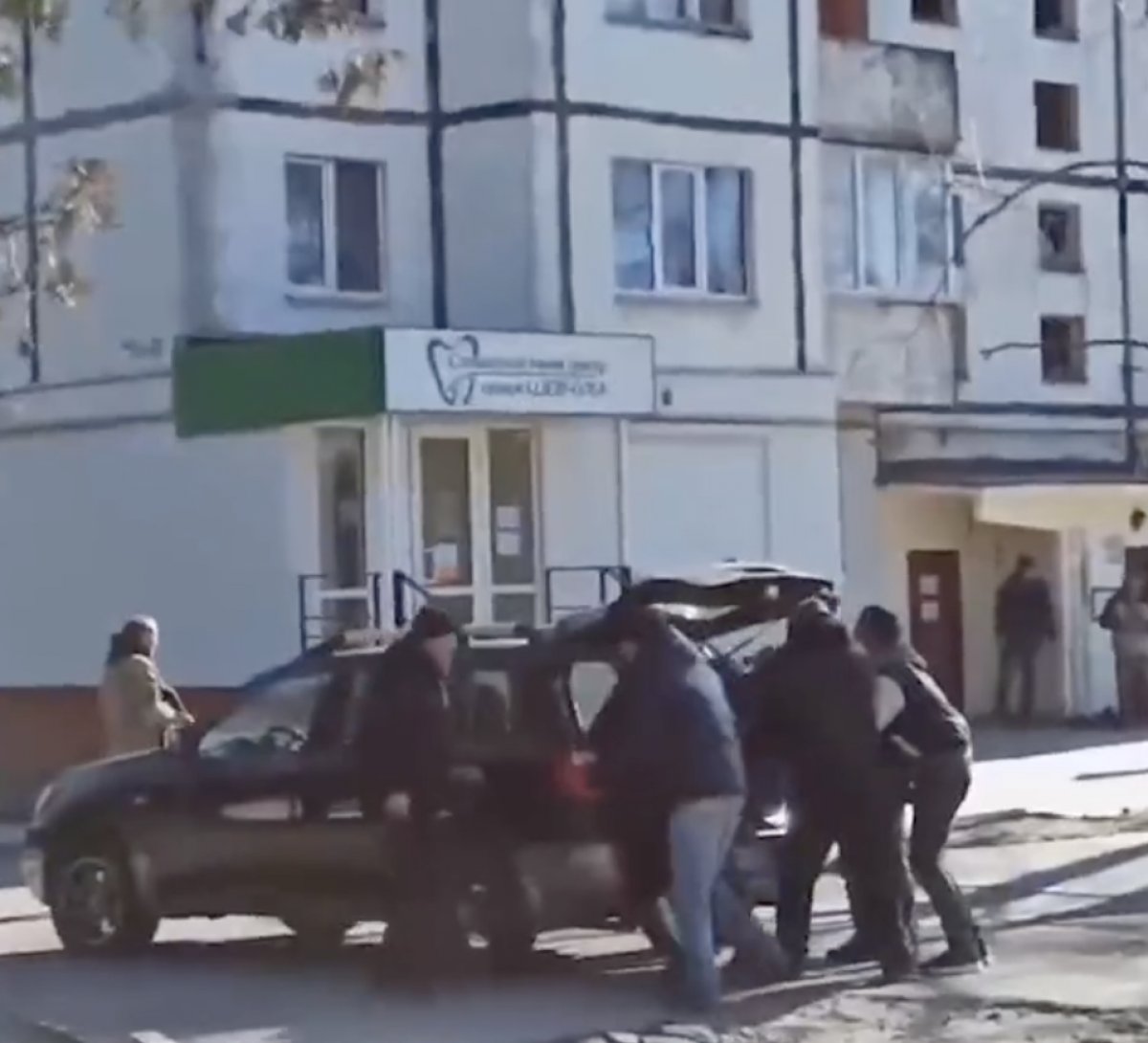 Rusya, Ukrayna da ekmek sırasındaki sivillere ateş açtı: 10 ölü #2