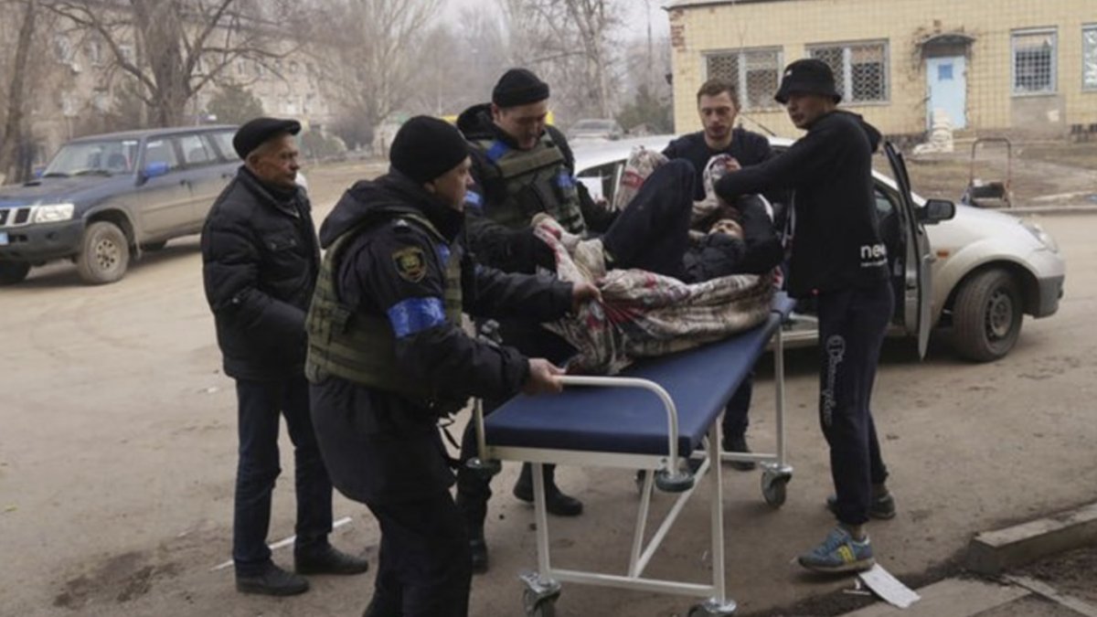 Ukraine: Russian planes bombed the theater building where civilians were hiding in Mariupol