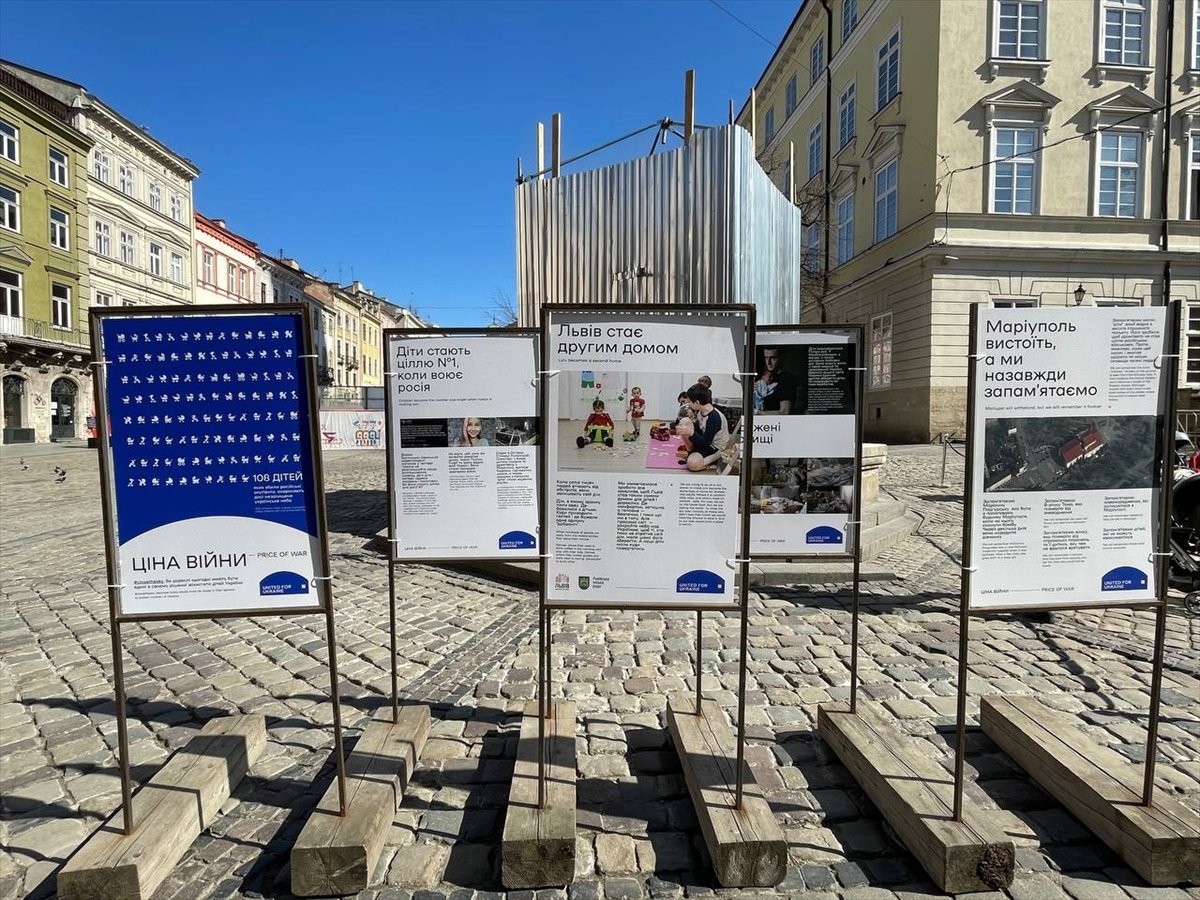 109 empty strollers were left in the square in Lviv #5