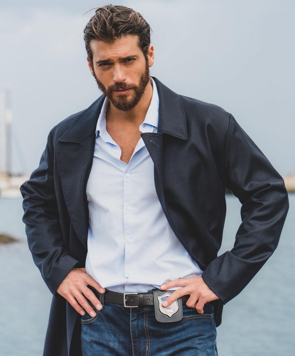 Can Yaman ın yeni sevgilisi #5