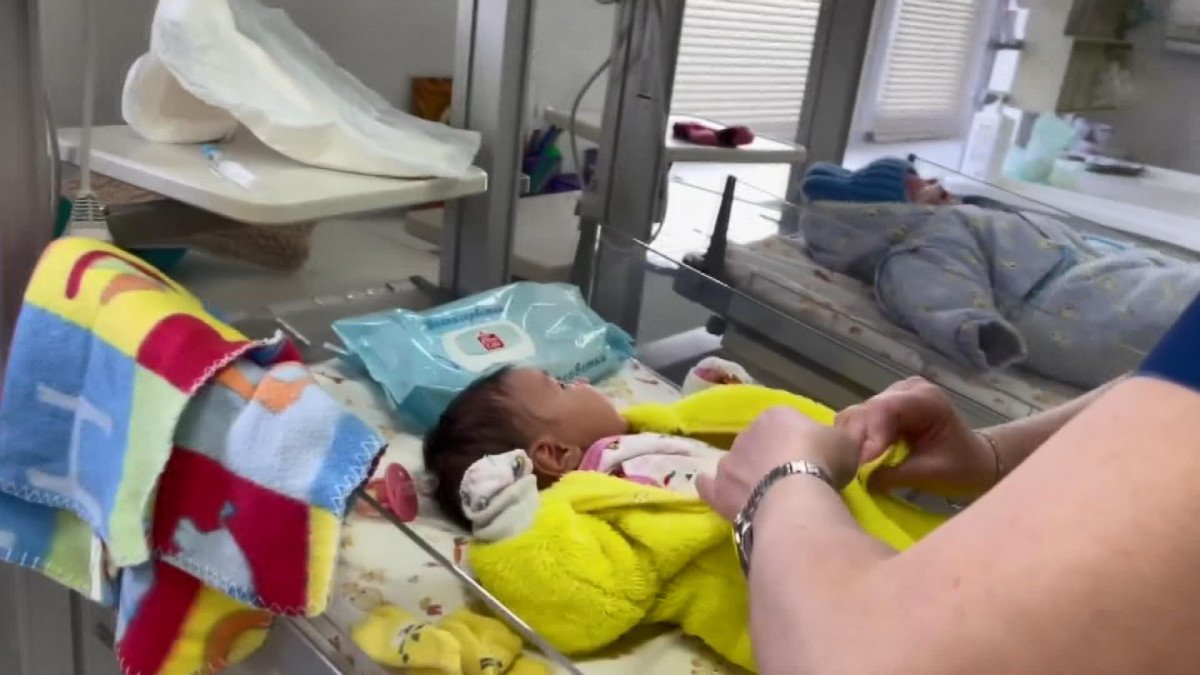 Orphan babies rescued from conflict zone in Ukraine #2