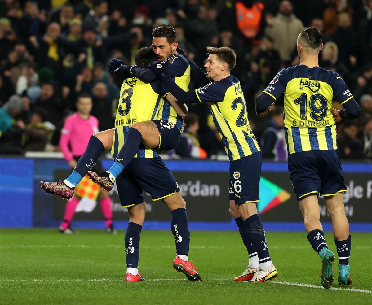 Kim Min-Jae, Fenerbahçe deki ilk golünü attı #2