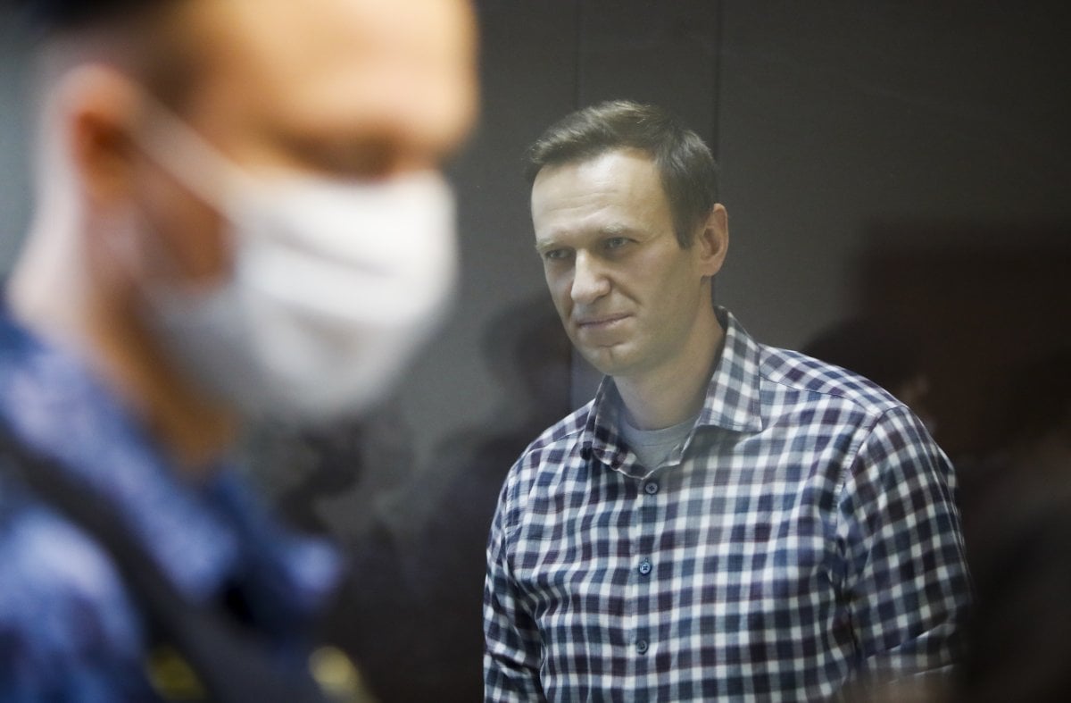 Alexey Navalny sentenced to 9 years in prison #2