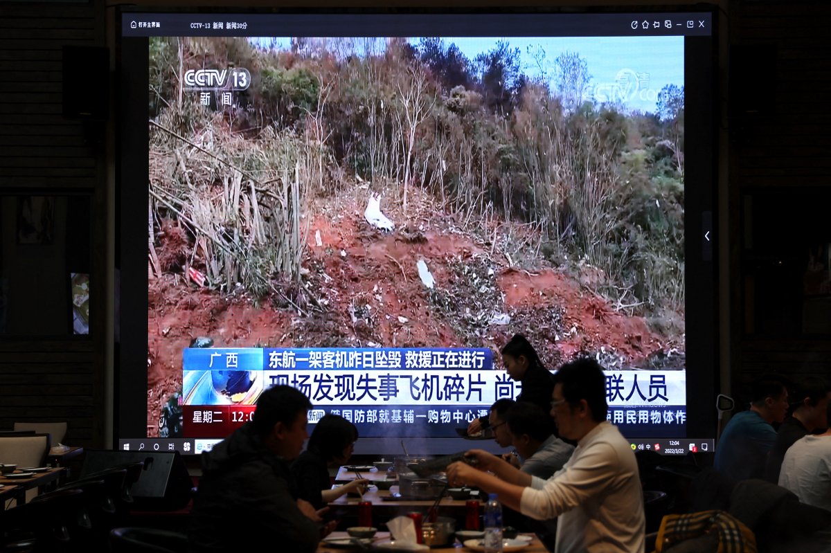 No survivors from the plane crash in China #2