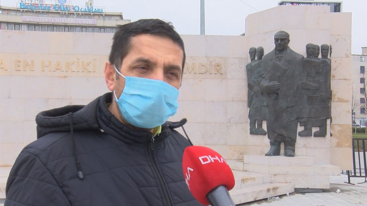 Bağcılar Meydanı ndaki Atatürk Anıtı beğenilmedi #5