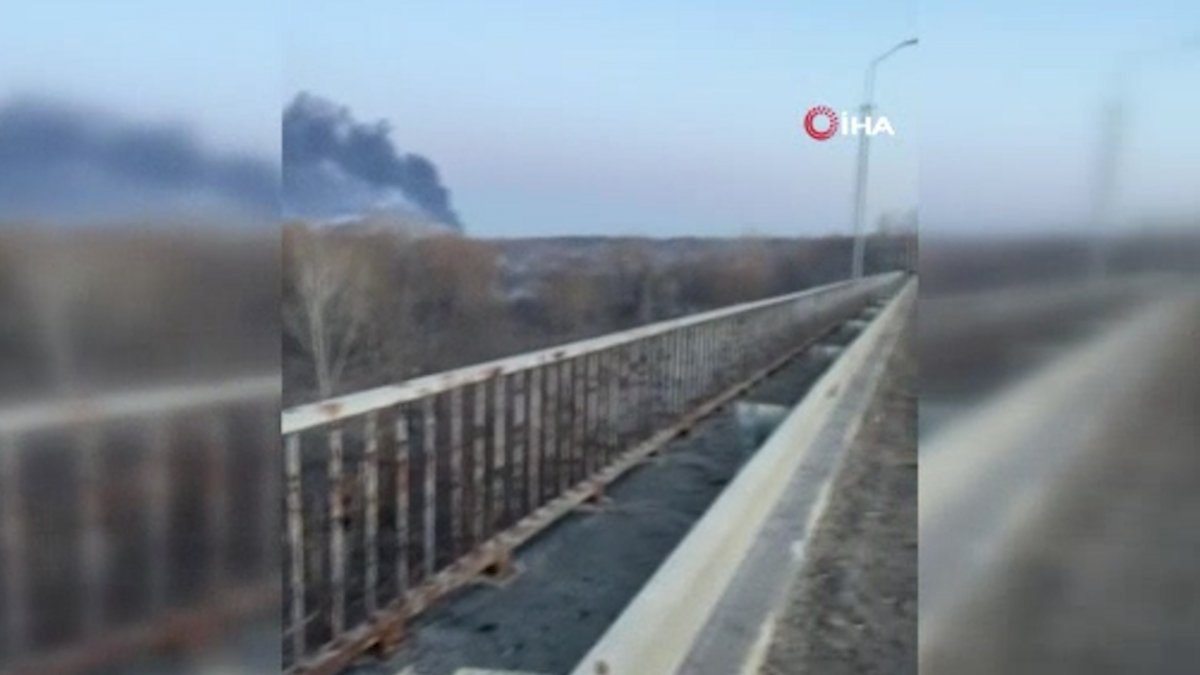 Rus ordusu, Kiev ve Çernihiv i birbirine bağlayan köprüyü vurdu #2