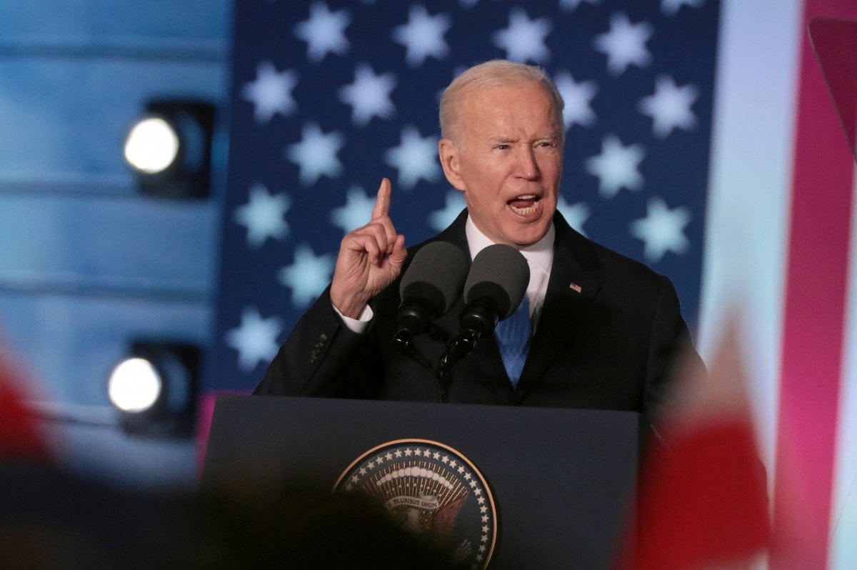 Biden: Putin should not even consider entering NATO territory #5