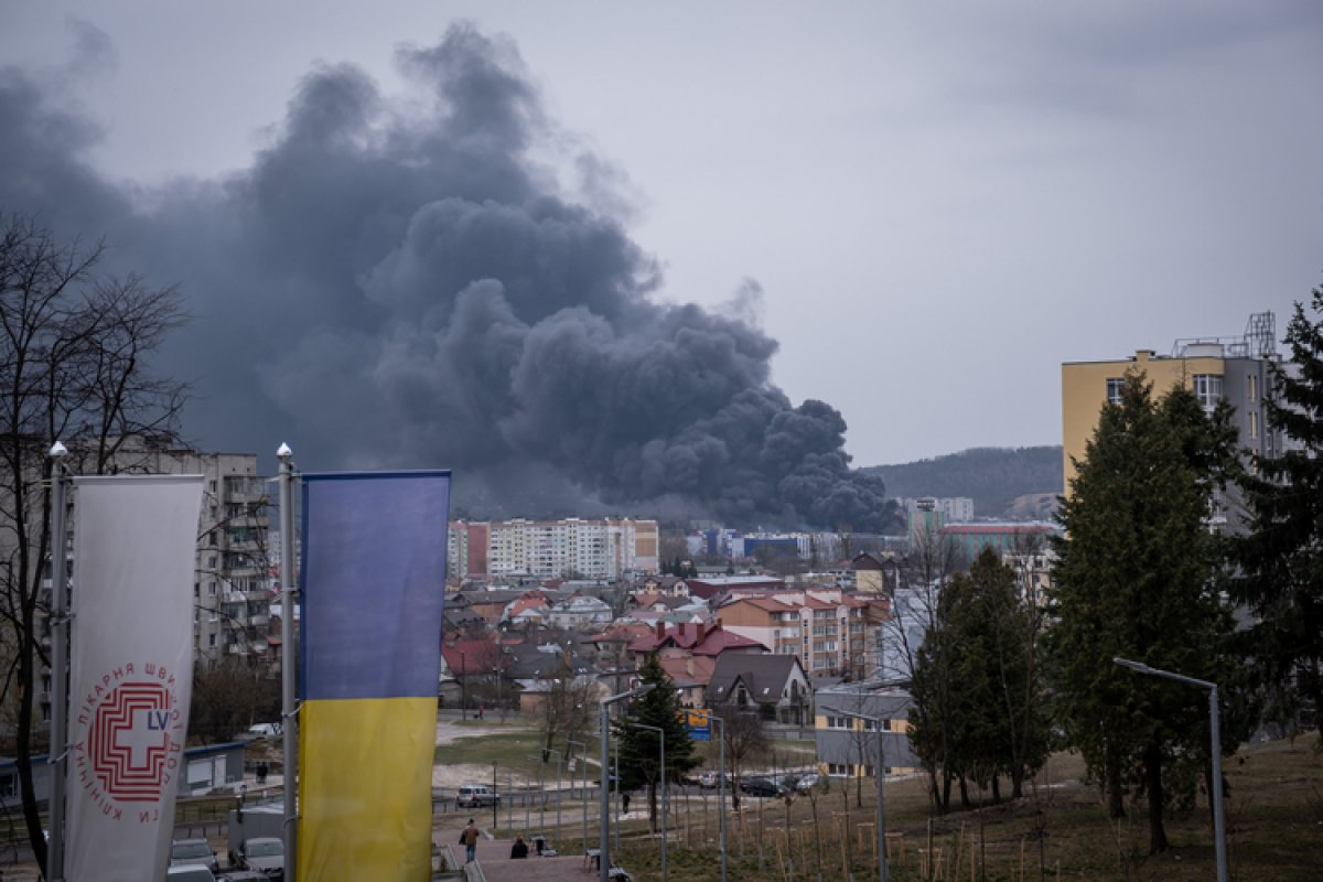 Rusya dan Lviv e güdümlü füze saldırısı #1