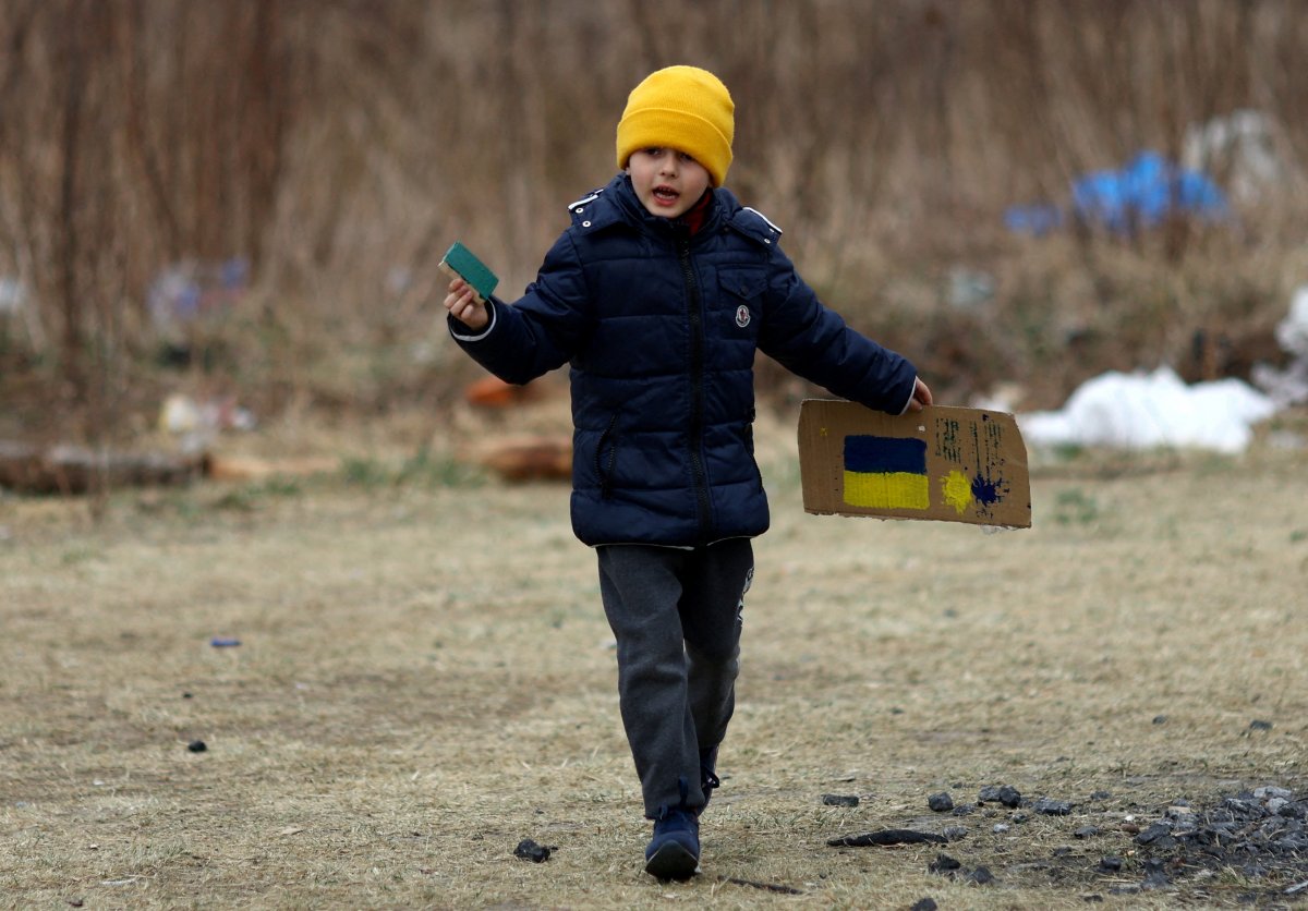 Ukrayna da 4 milyona yakın mülteci komşu ülkelere geçti #3