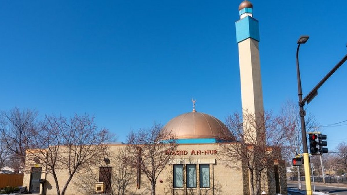 In Minneapolis, USA, the azan is allowed to be read with a loudspeaker.