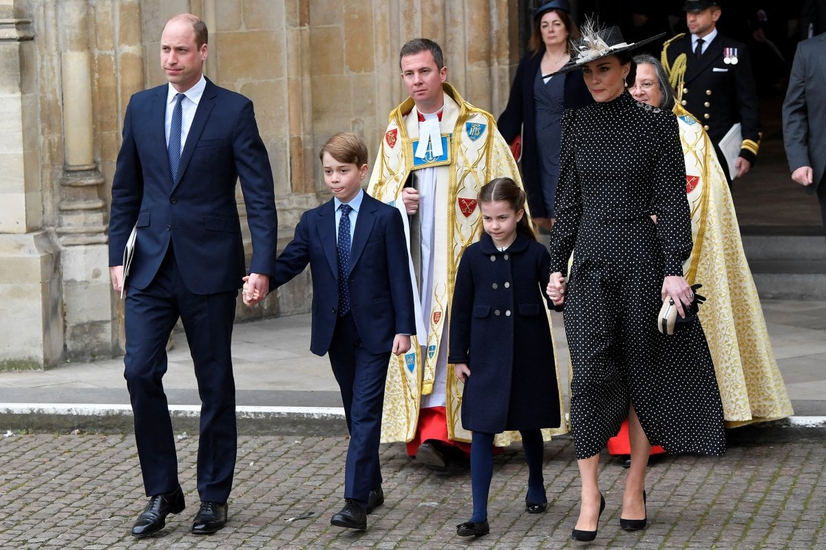 Kraliçe Elizabeth, Prens Philip i anma programına katıldı #4