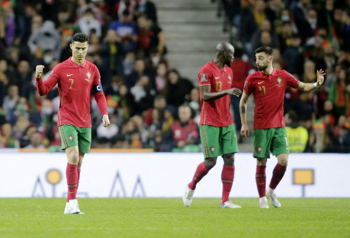 Kuzey Makedonya yı yenen Portekiz, Dünya Kupası na gidiyor #2