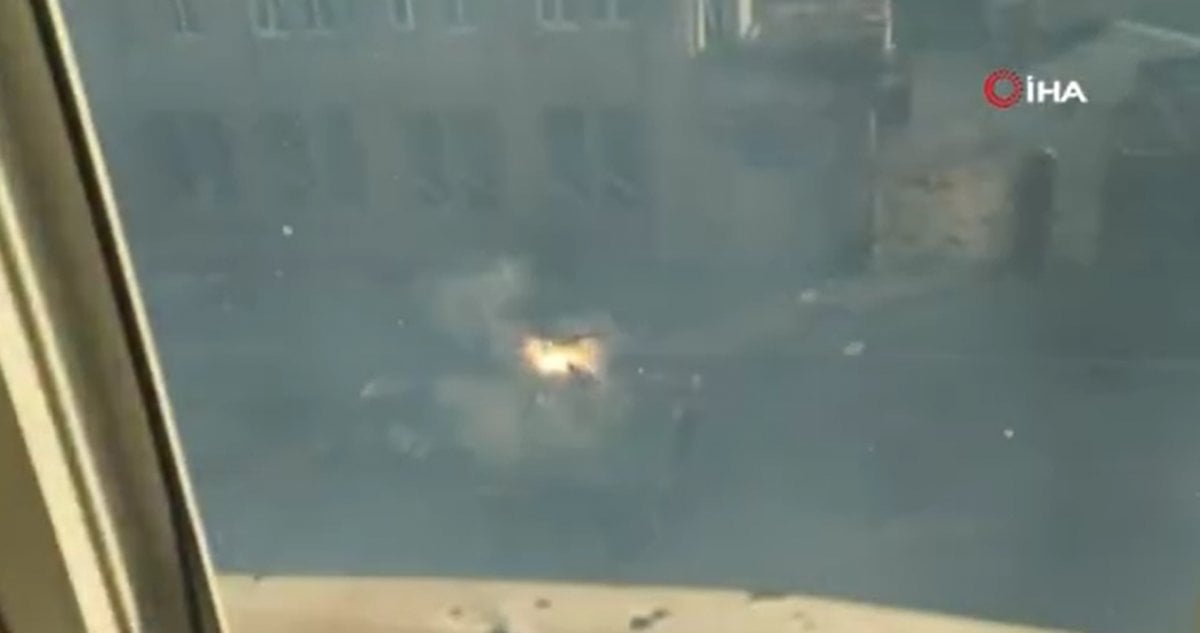 Mariupol’de bir Rus tankı el tipi tanksavar ile vuruldu #2