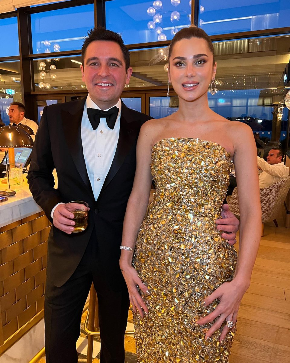 Nazlı Kayı, tektaşını paylaştı #1