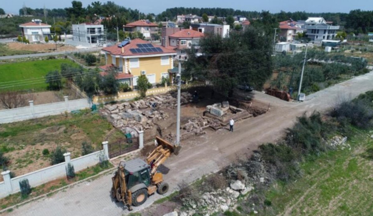 Antalya da Roma dönemine ait mezarlık bulundu #4