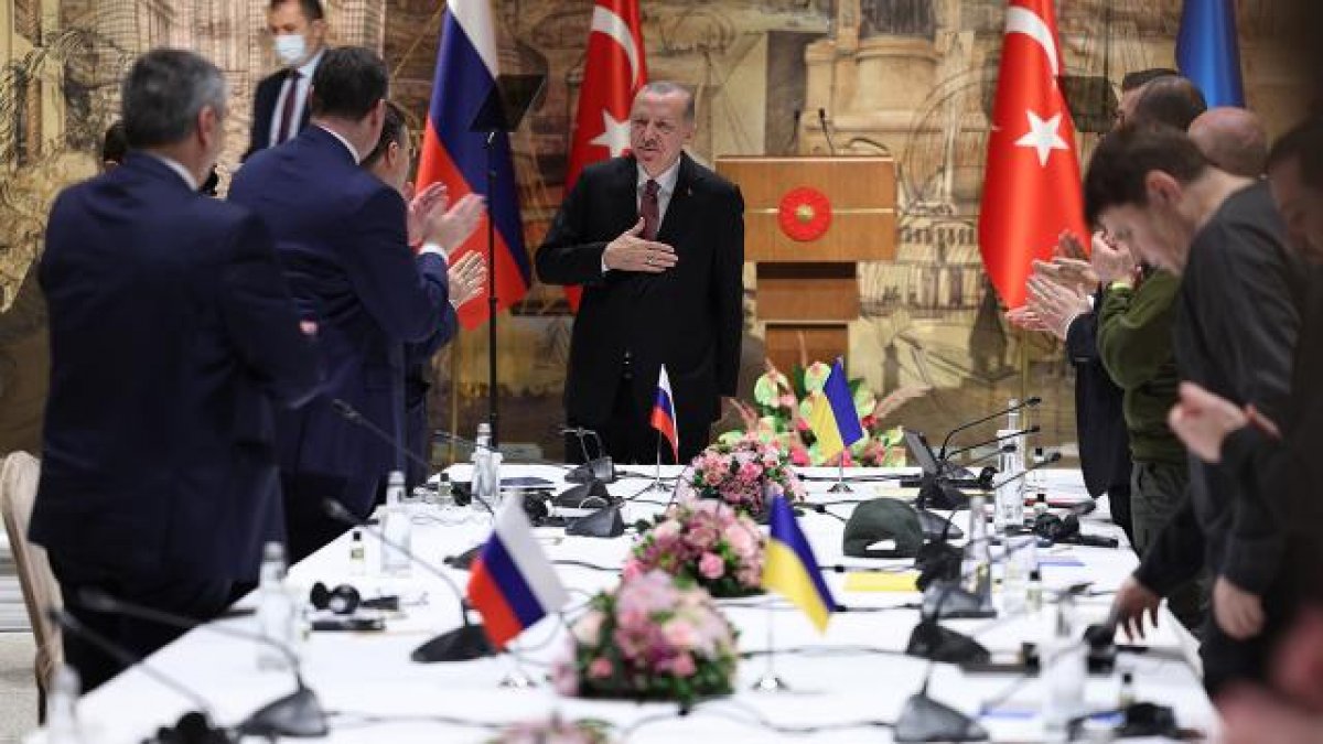 Kremlin Sözcüsü Dmitriy Peskov: Türkiye çok büyük bölgesel bir güç #3