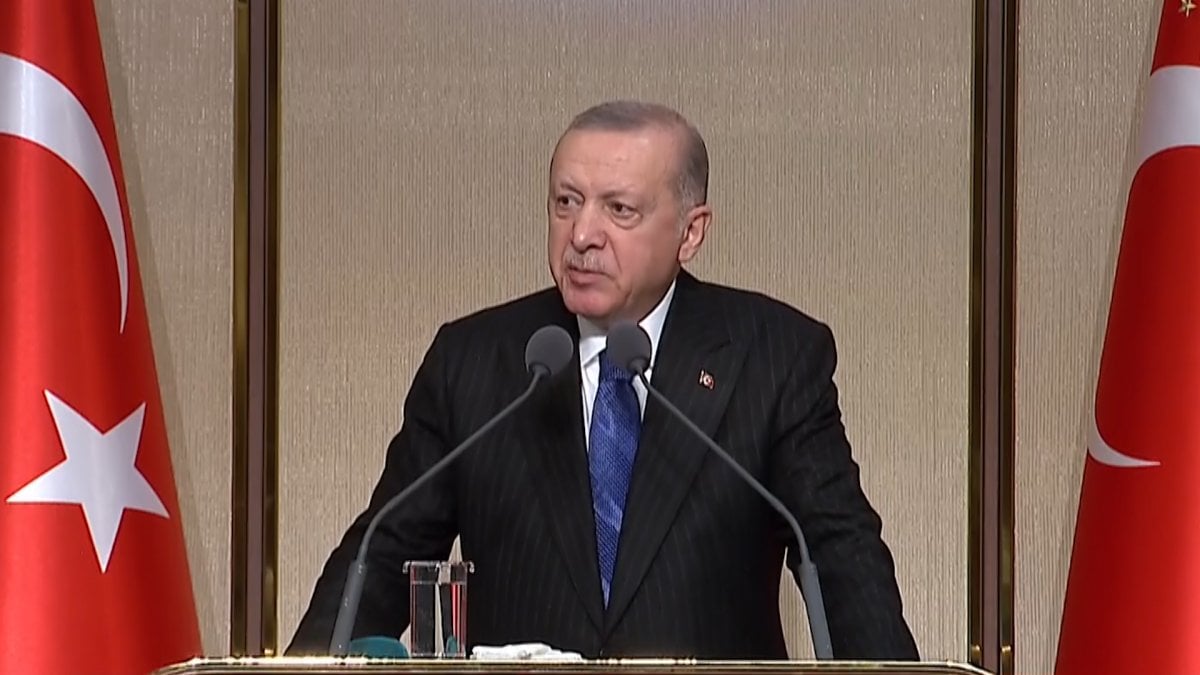 Cumhurbaşkanı Erdoğan öğretmenlerle iftar yaptı  #1