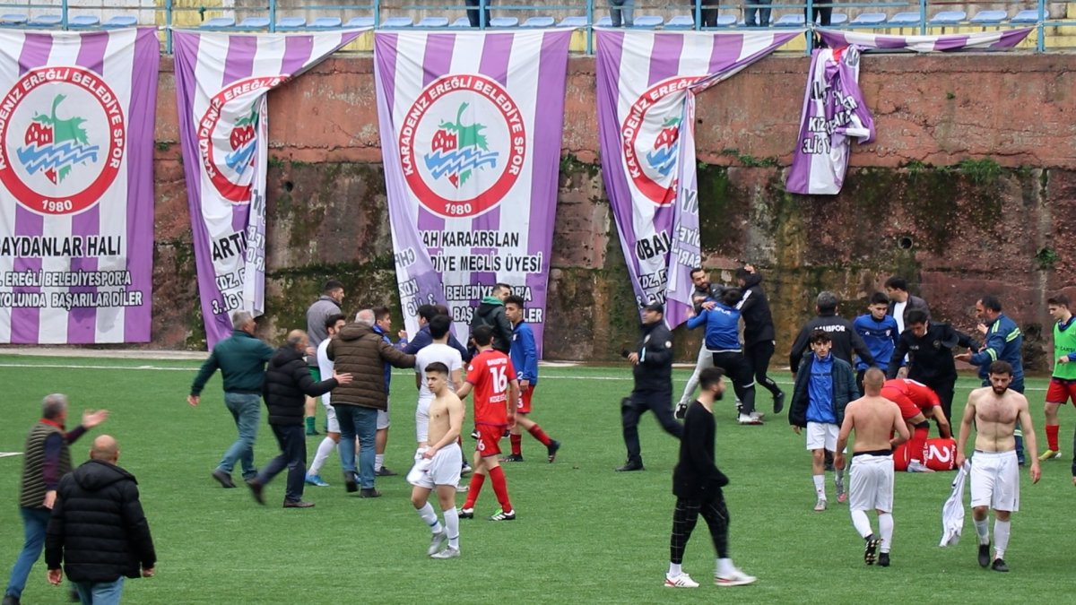 Zonguldak ta amatör futbol lig maçında kavga: Çok sayıda oyuncu yaralandı #8