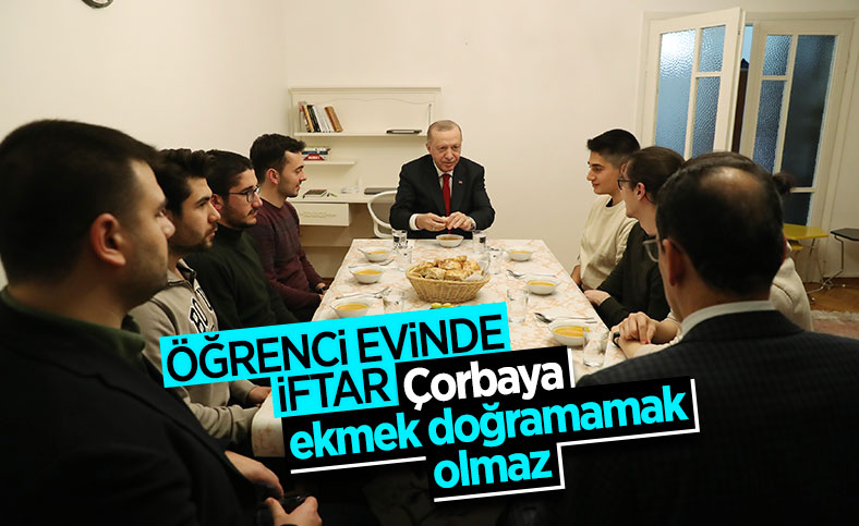 Cumhurbaşkanı Erdoğan, öğrencilerle iftar yaptı 