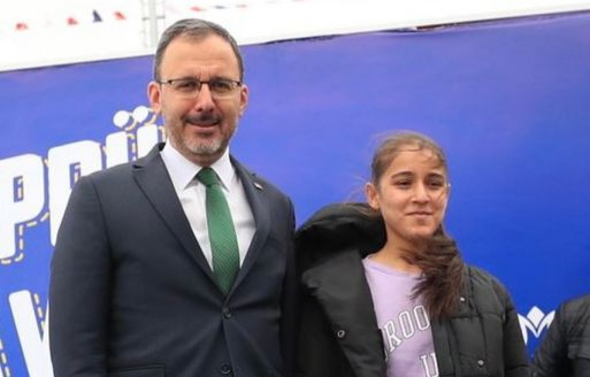 Gençlik ve Spor Bakanı Kasapoğlu, Merve Akpınar la Şanlıurfa da buluştu #1