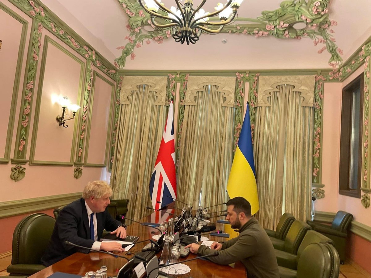 Boris Johnson, Kiev de Vladimir Zelensky ile bir araya geldi #2