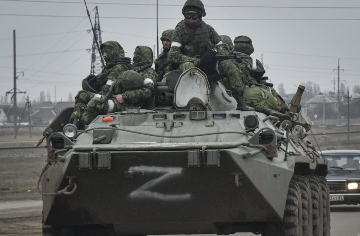 US claim: Russian forces are preparing to attack eastern Ukraine #1