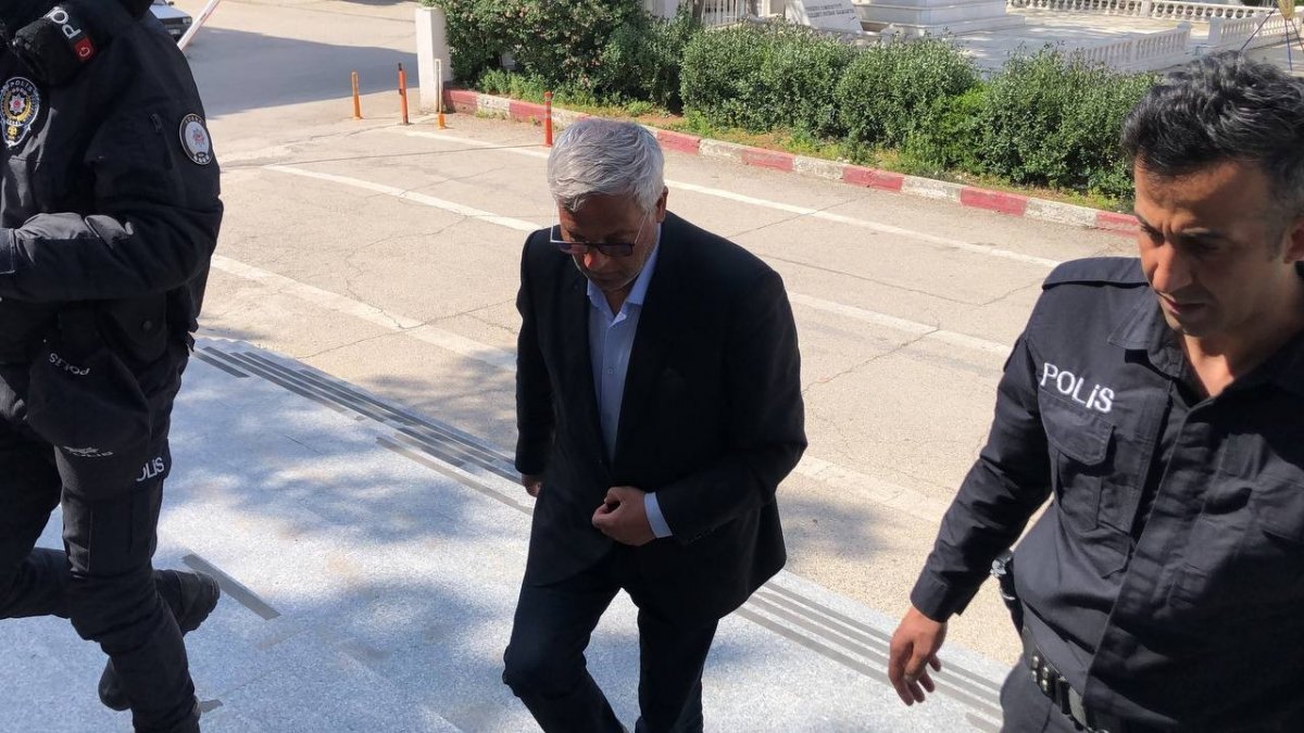 The driver in the accident where two soldiers were martyred in Adana is at the courthouse #1