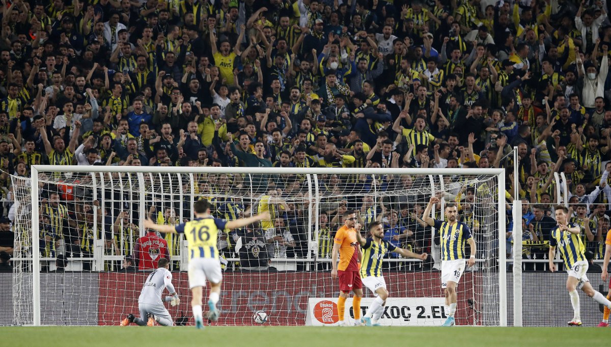 Galatasaray savunmasının en kötü sezonu #1