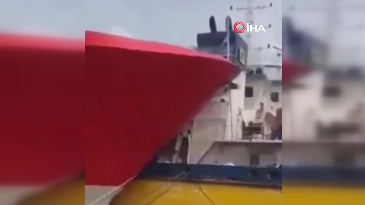 Oil tanker and cruise ship collided in Algeria