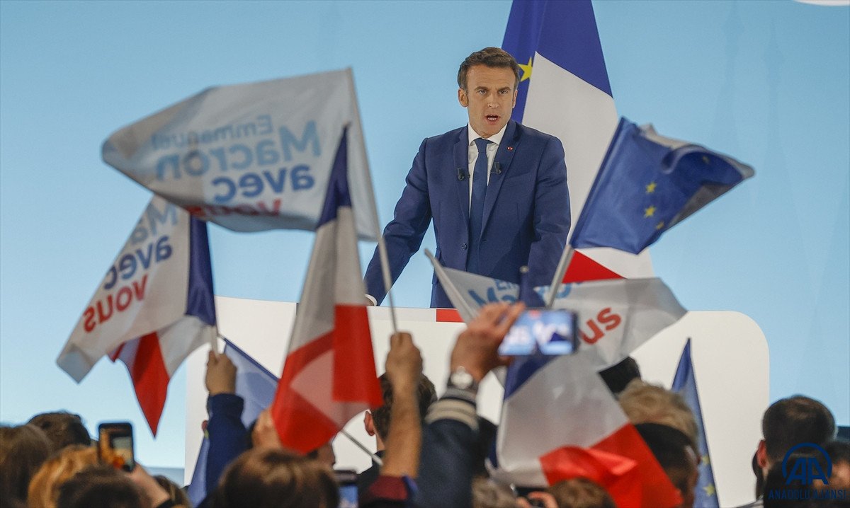 Macron: I don't want a populist and xenophobic France #4