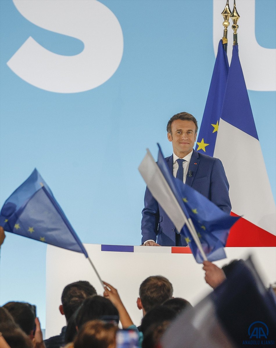 Macron: I don't want a populist and xenophobic France #1