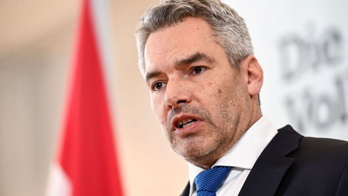 Austrian Chancellor Nehammer to meet with Putin in Moscow