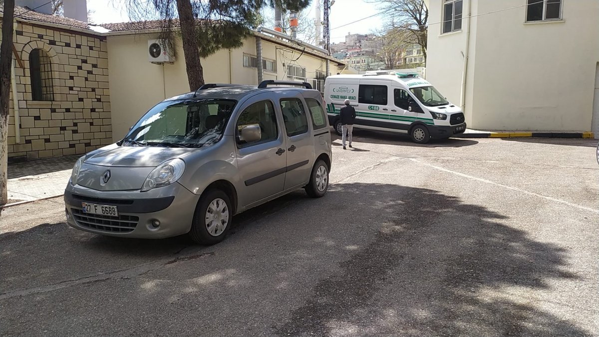 Gaziantep teki nefes borusuna ceviz kaçan Ufuk, hayatını kaybetti #2