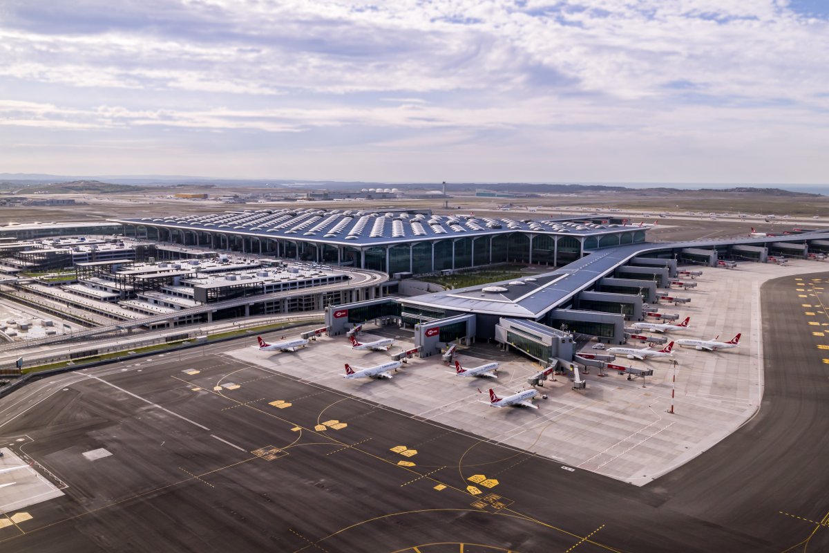İstanbul Havalimanı, uluslararası yolcu trafiğinde ikinci sıraya yükseldi #3