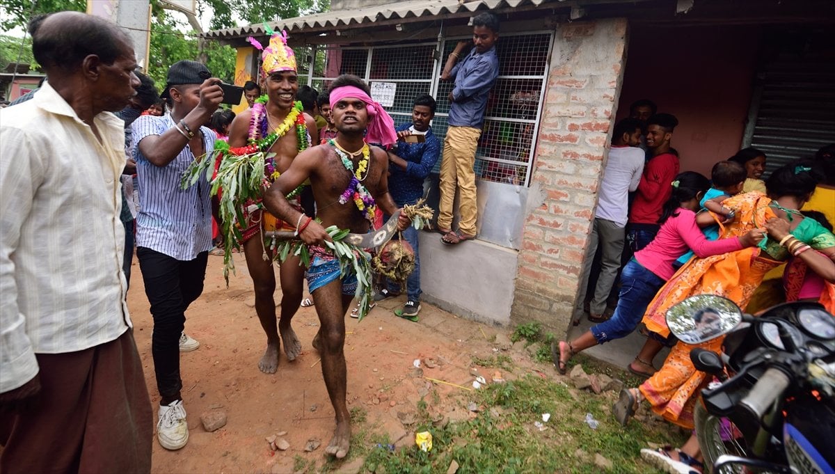Hindistan, Gajan Festivali kutlamalarına ev sahipliği yaptı #11