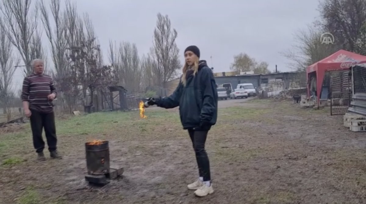 Molotov launch practice of civilians in Ukraine #2