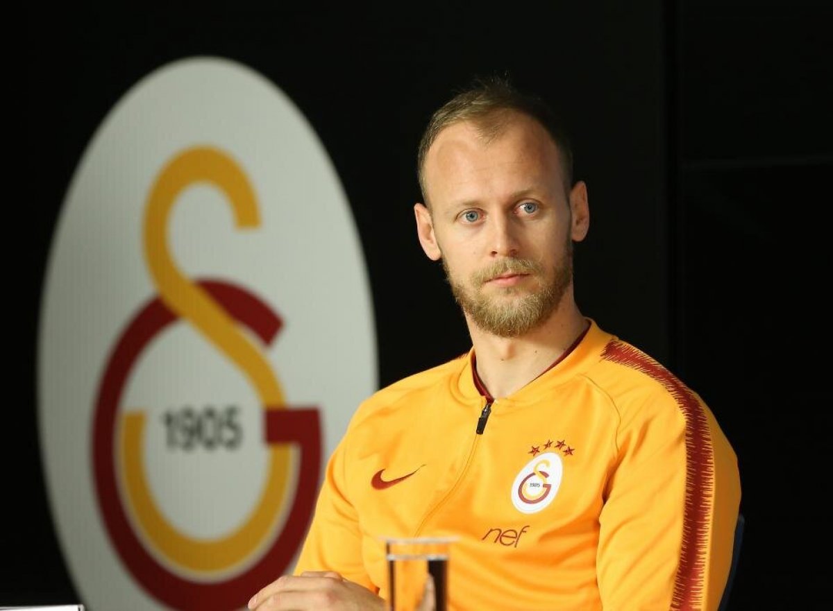 Galatasaray da sezon sonu 9 isim ayrılacak #3