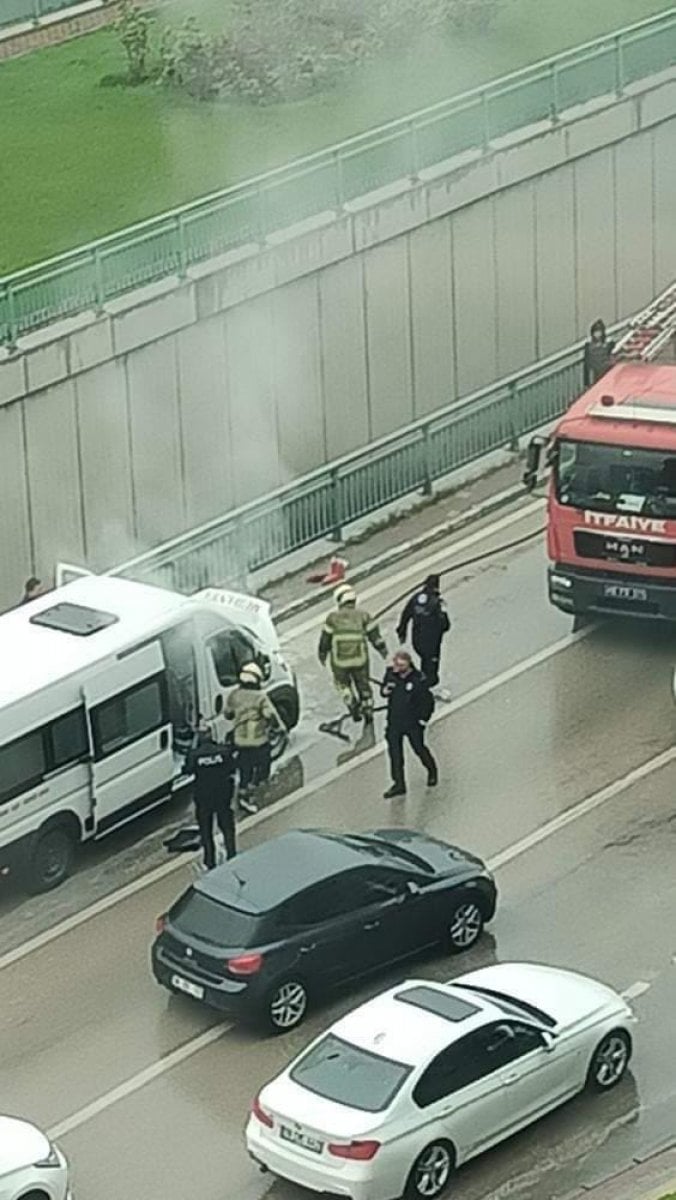 Bursa da işçi servisi alevler içinde yandı #2