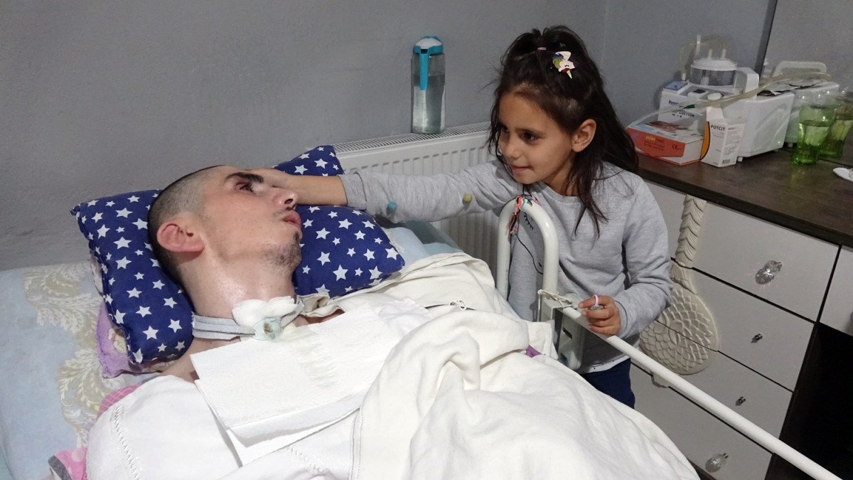 Düzce de kaza sonrası sakat kaldı, eşi 2 çocuğu da bırakıp terk etti #5