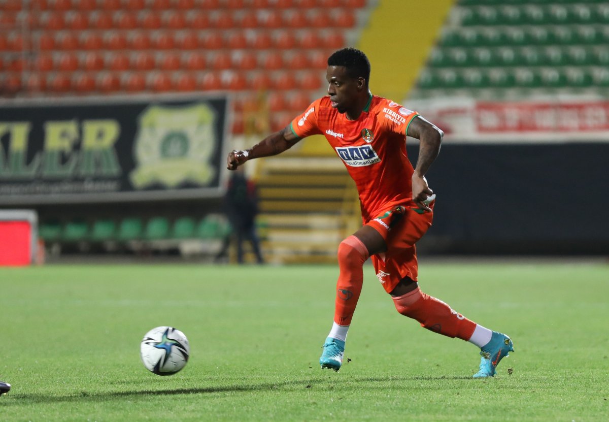 Ziraat Türkiye Kupası Yarı Final maçında Sivasspor Alanyaspor u ilk maçta yendi #2