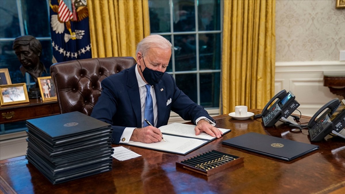 Joe Biden Ukrayna ya ek 800 milyon dolar göndereceğini açıkladı #1