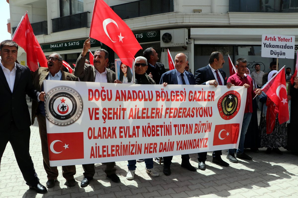 Van da, HDP önündeki eyleme gazilerden ve şehit aileleri de destek verdi #3