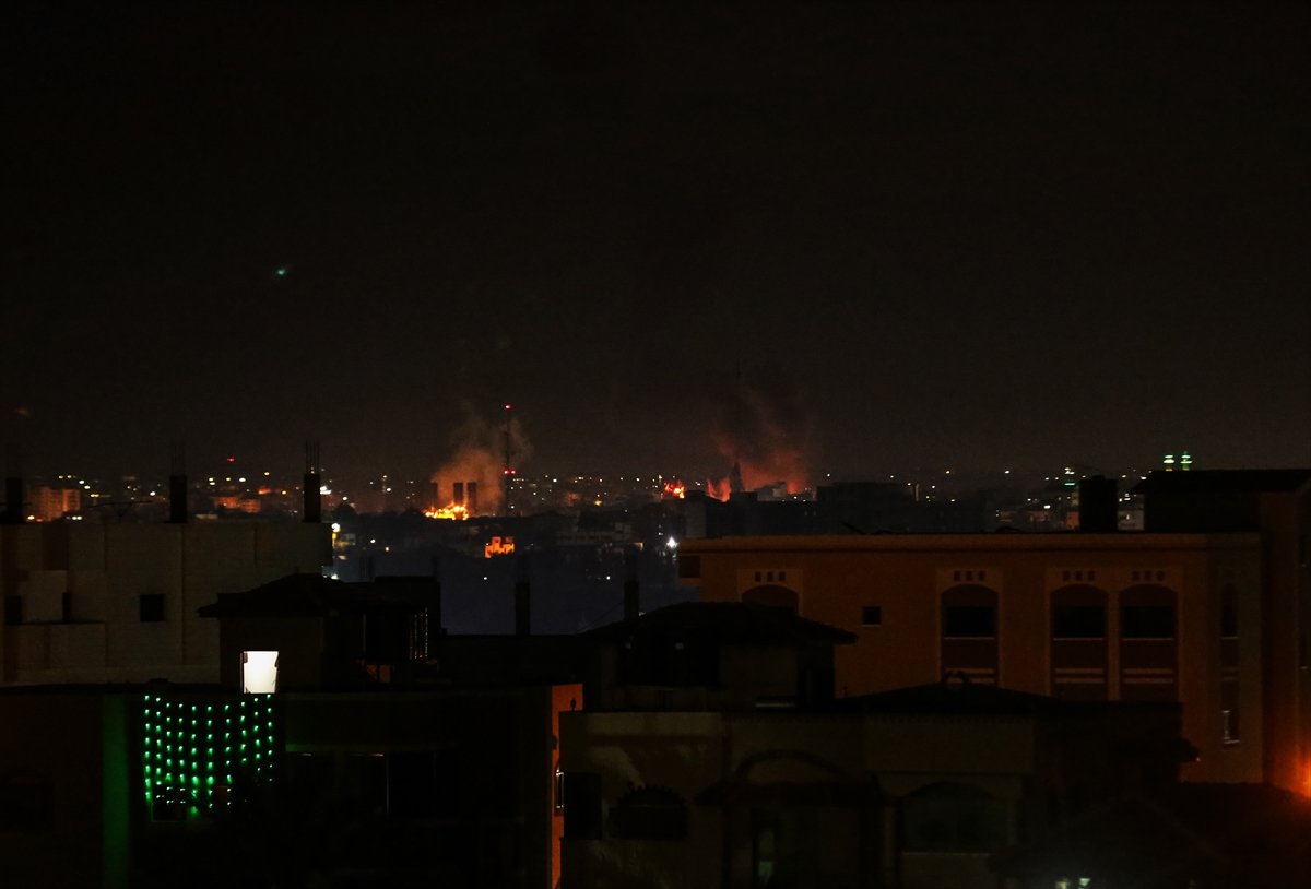 İsrail, Gazze Şeridi ndeki bir bölgeyi vurdu #1