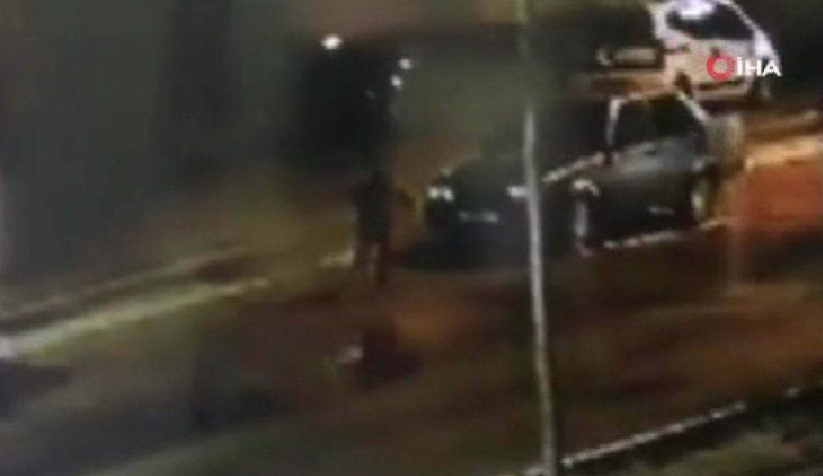 Elazığ da köpekten kaçan çocuğa otomobil çarptı #1