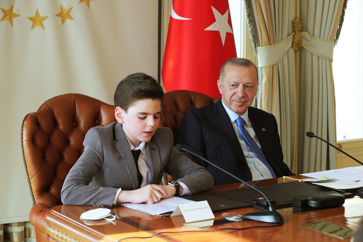 Cumhurbaşkanı Erdoğan çocukları kabul etti #4
