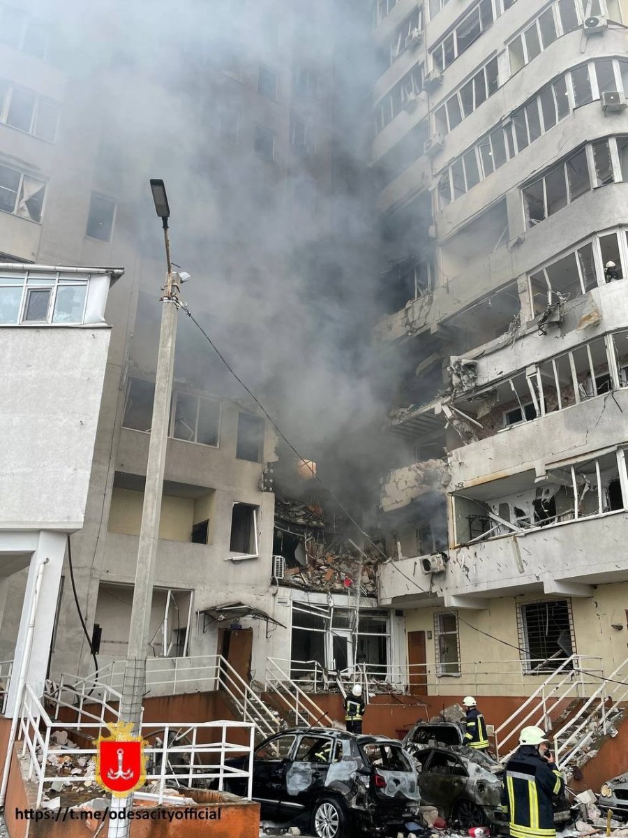 Russia hit Odessa: 5 dead, 18 injured #4