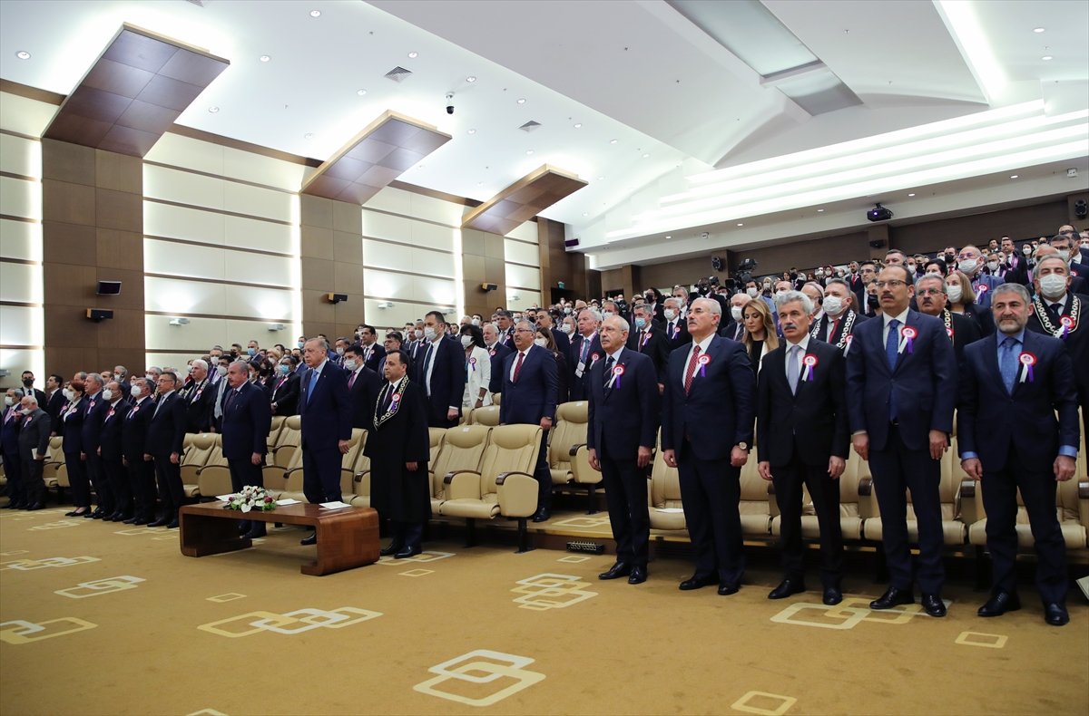Cumhurbaşkanı Erdoğan, Kemal Kılıçdaroğlu ile selamlaştı  #4
